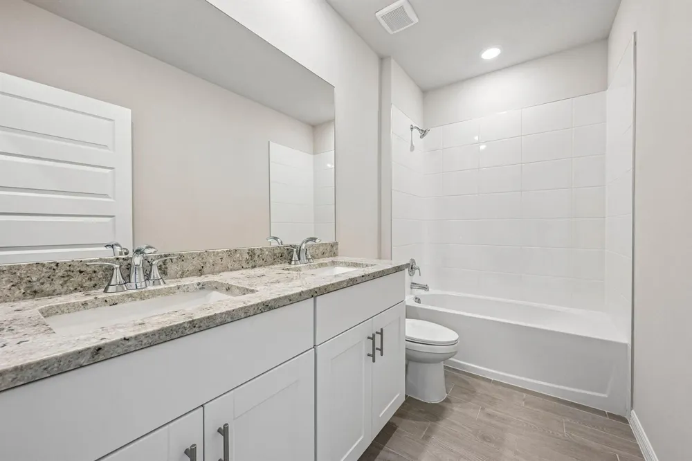 5437 Hampton Park Circle Vero Beach, FL 32966