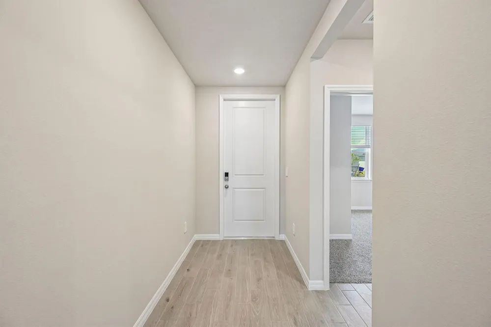5437 Hampton Park Circle Vero Beach, FL 32966