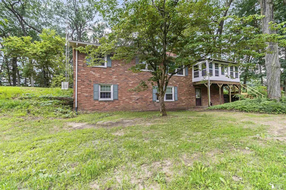 2600 Meanwell Road Petersburg City, MI 49270