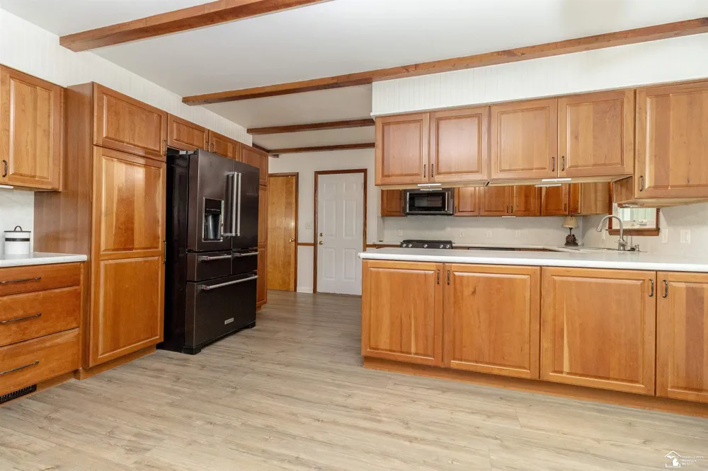 2600 Meanwell Road Petersburg City, MI 49270