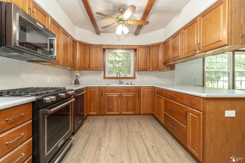 2600 Meanwell Road Petersburg City, MI 49270