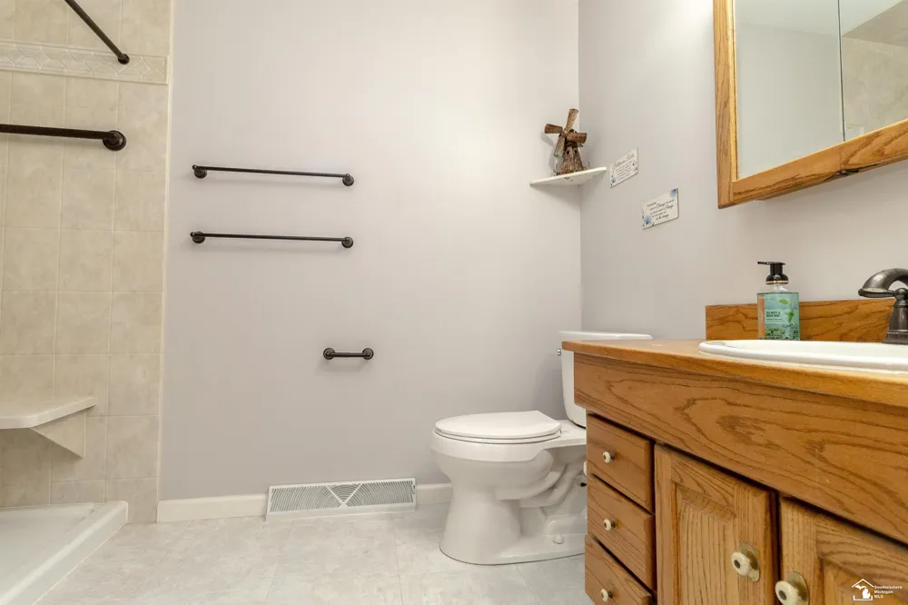 2600 Meanwell Road Petersburg City, MI 49270