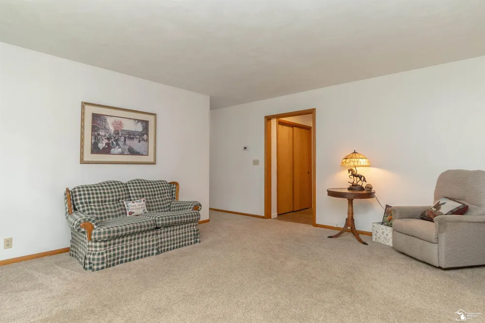 2600 Meanwell Road Petersburg City, MI 49270