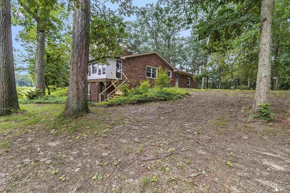 2600 Meanwell Road Petersburg City, MI 49270