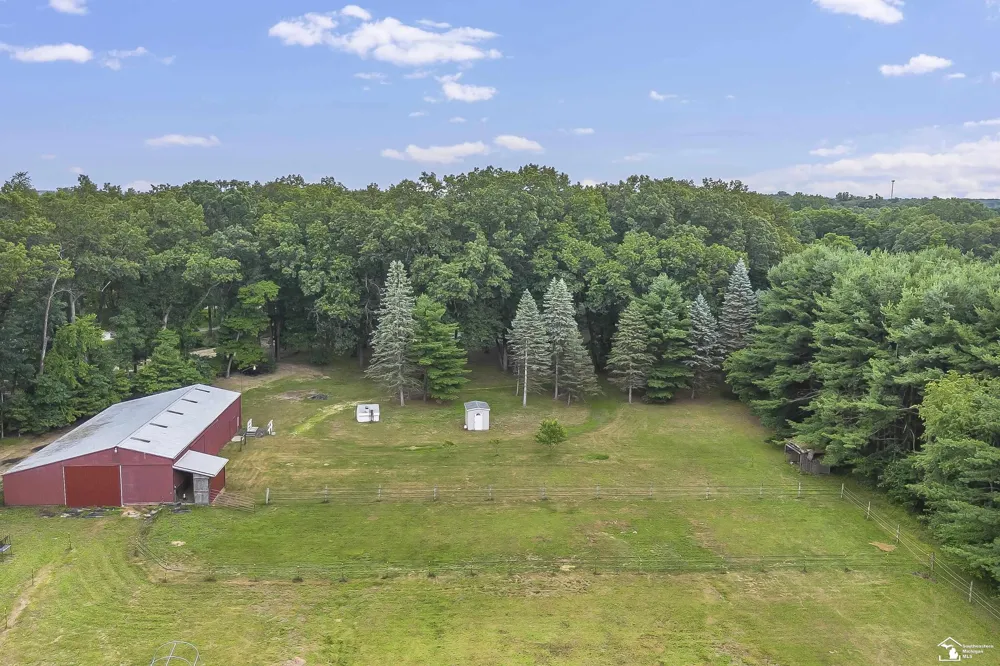 2600 Meanwell Road Petersburg City, MI 49270