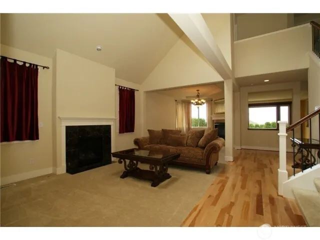 2471 34th Avenue NE Issaquah, WA 98029