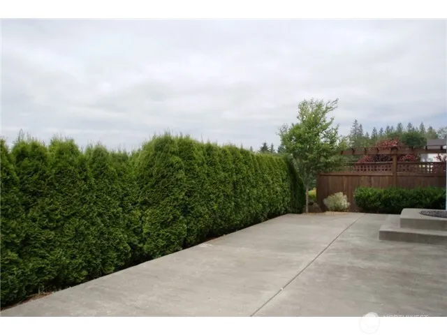 2471 34th Avenue NE Issaquah, WA 98029