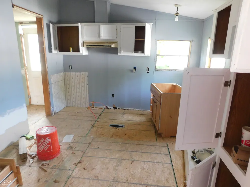 1002 Tuttle Crawfordsville, IN 47933