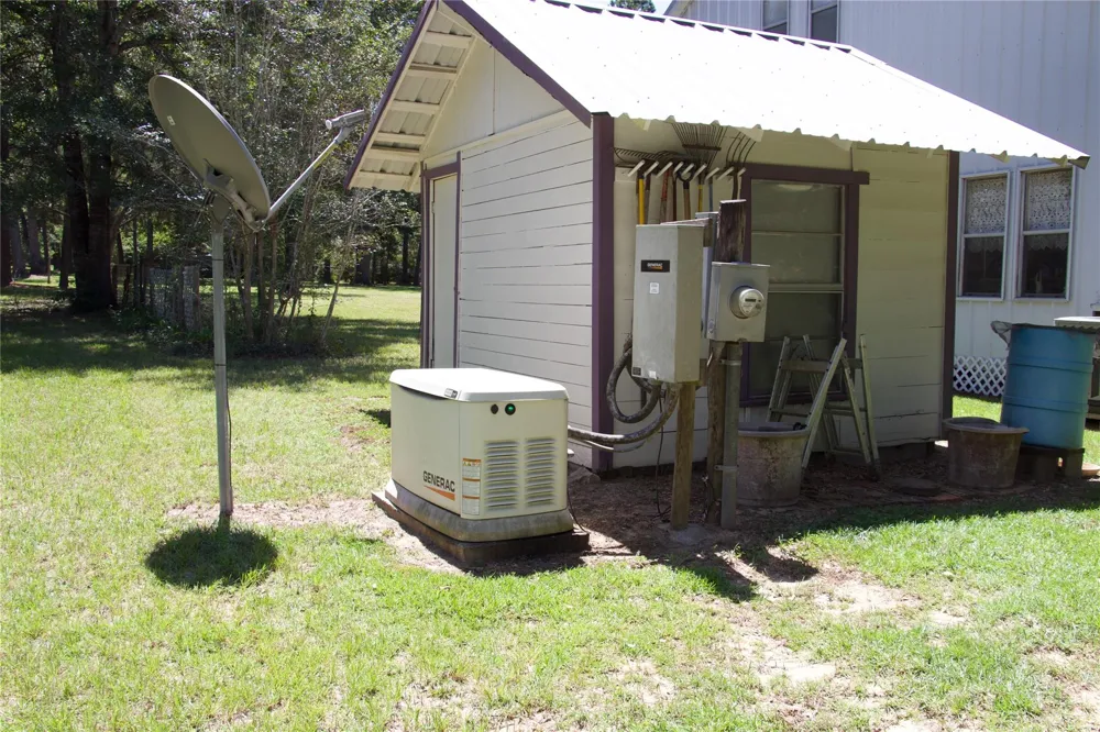251 C Everitt Road Cleveland, TX 77328