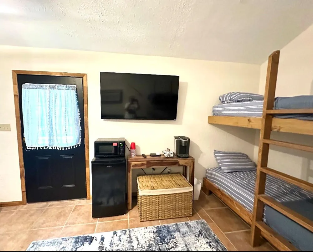43 Lambert Concan, TX 78838