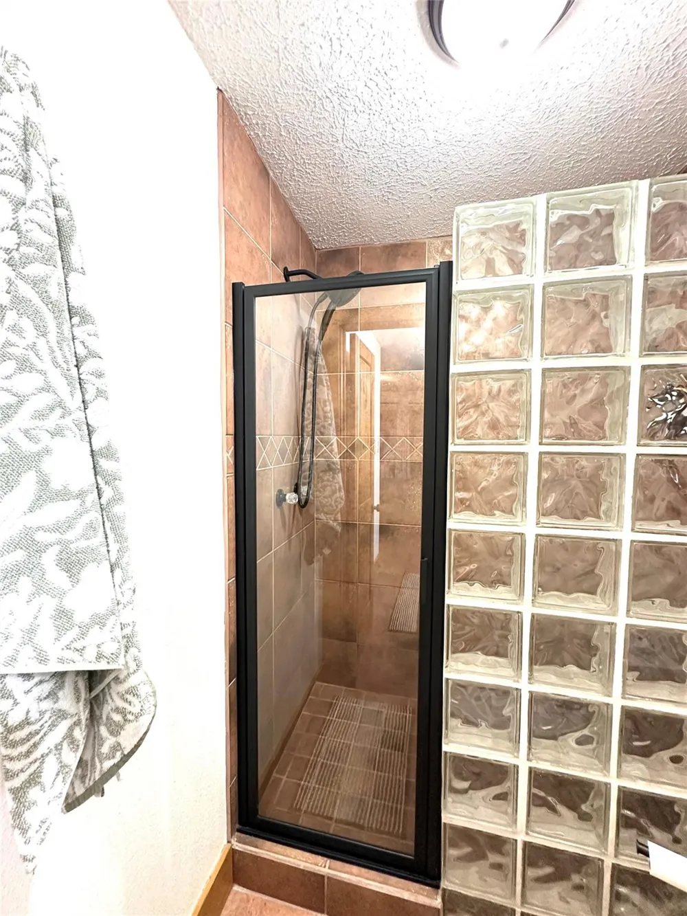 43 Lambert Concan, TX 78838
