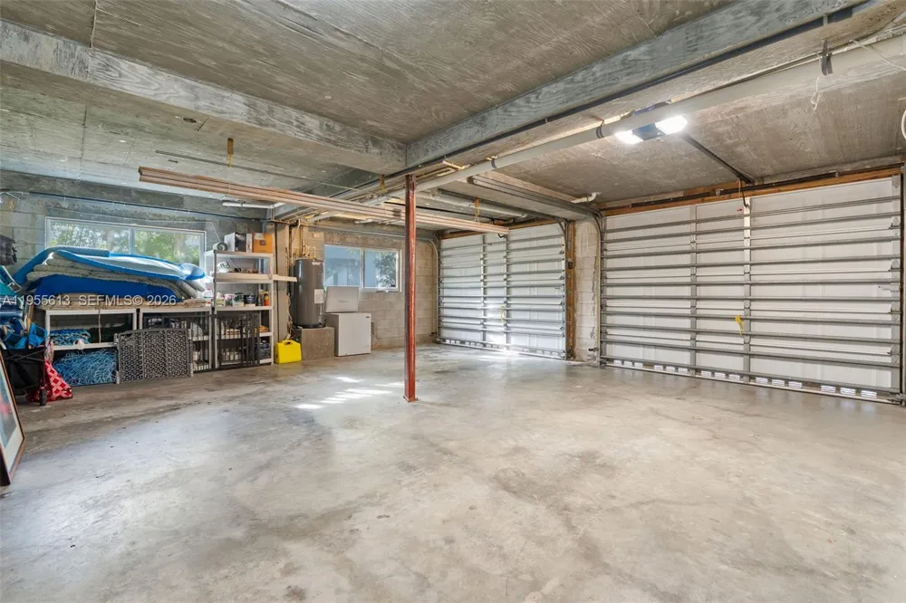 44 W Plaza Del Lago Lower Keys, FL 33036