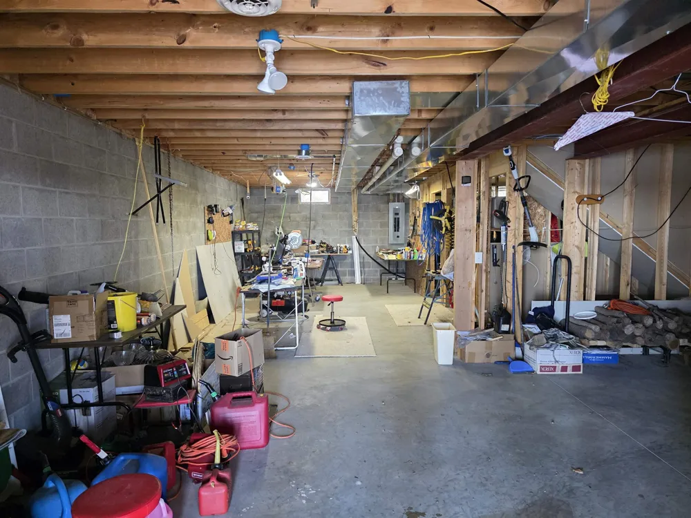 4500 Woodridge Drive Logan Township, MI 48739