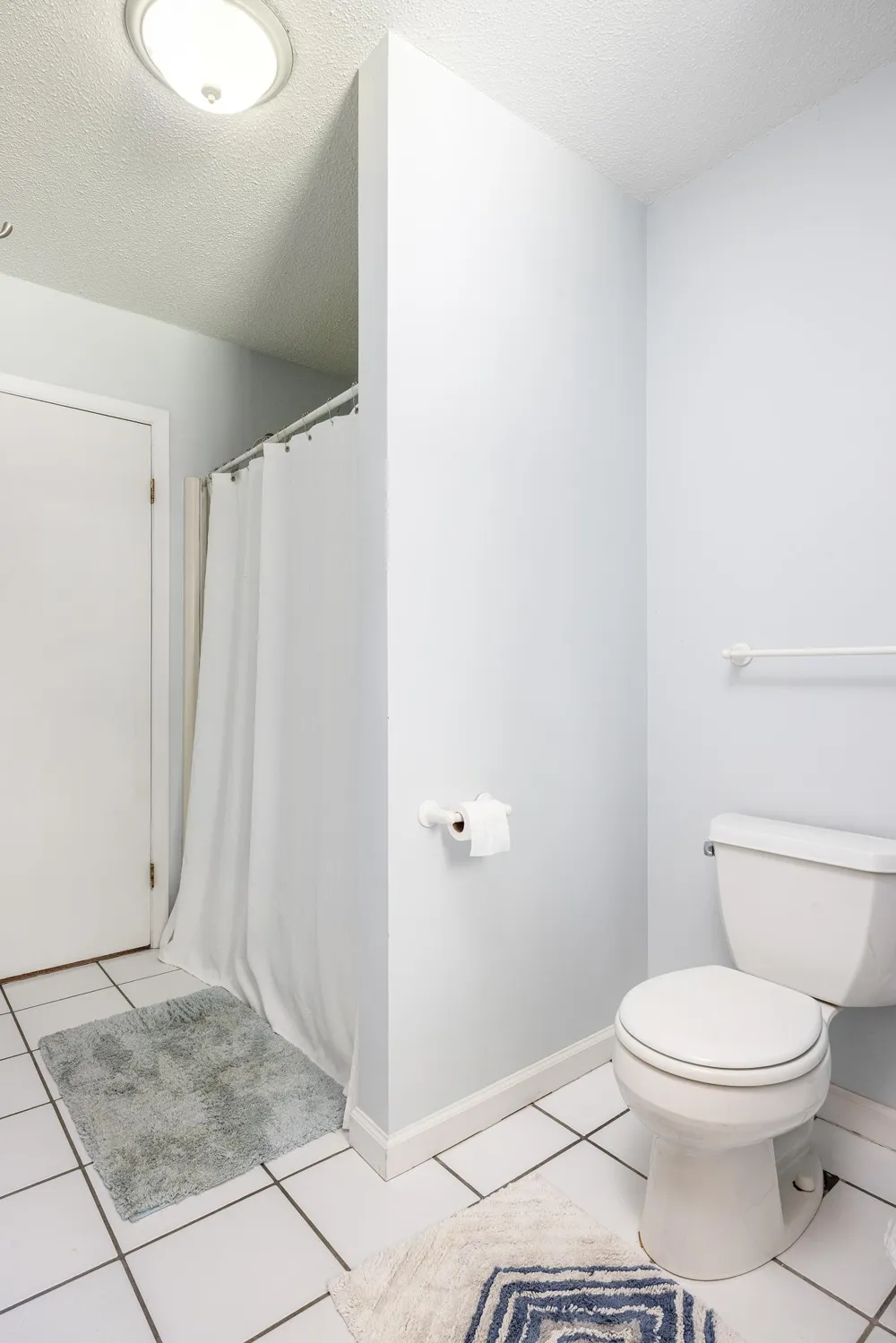 6066 S West Bay Shore Drive Bingham Township, MI 49684