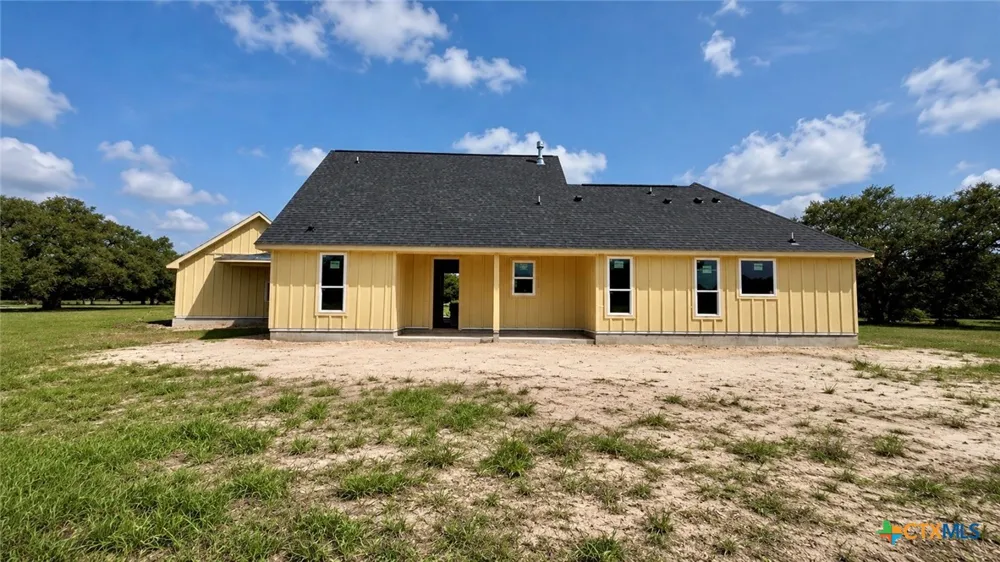 13 Center Tree Drive Palacios, TX 77465
