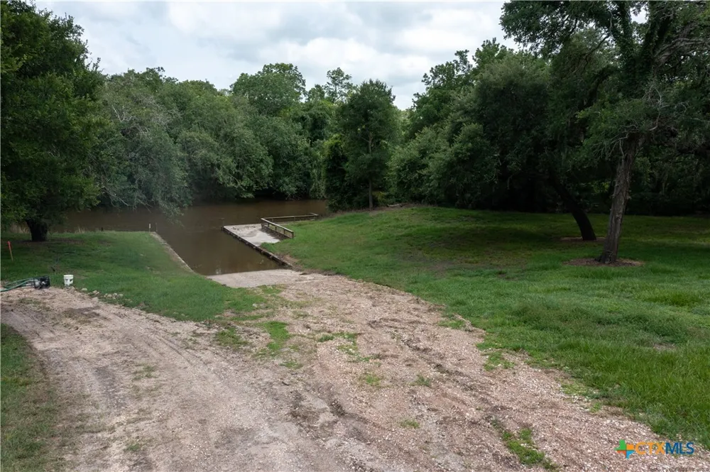 13 Center Tree Drive Palacios, TX 77465