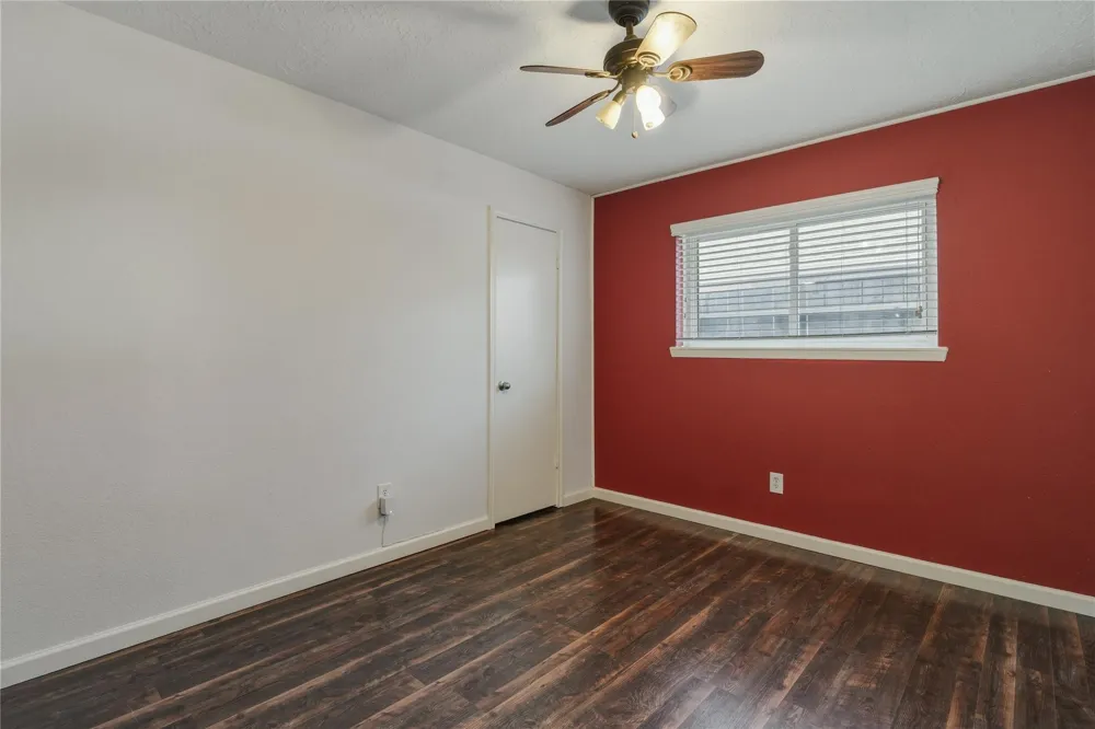 17330 Herrnhut Drive Webster, TX 77598