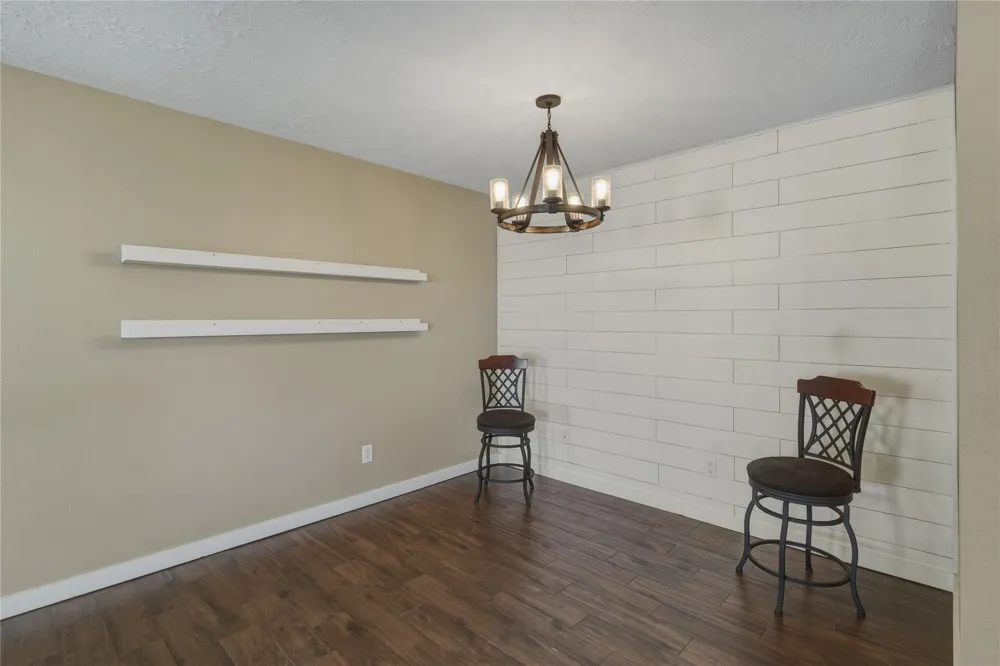 17330 Herrnhut Drive Webster, TX 77598