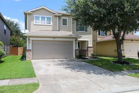 2738 Oriole Wood Ct Court