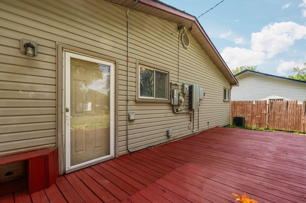 20061 Wilmot Road Belleville, MI 48111