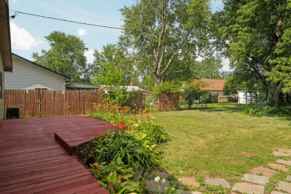 20061 Wilmot Road Belleville, MI 48111