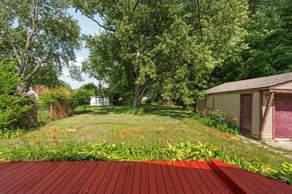 20061 Wilmot Road Belleville, MI 48111