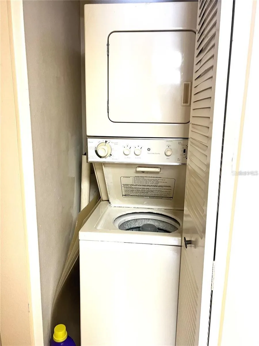 310 PALM COAST PARKWAY NE #101 Palm Coast, FL 32137