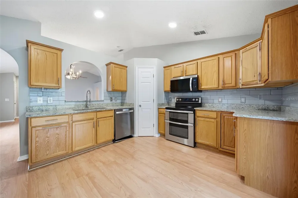 10617 OPUS DRIVE Riverview, FL 33579