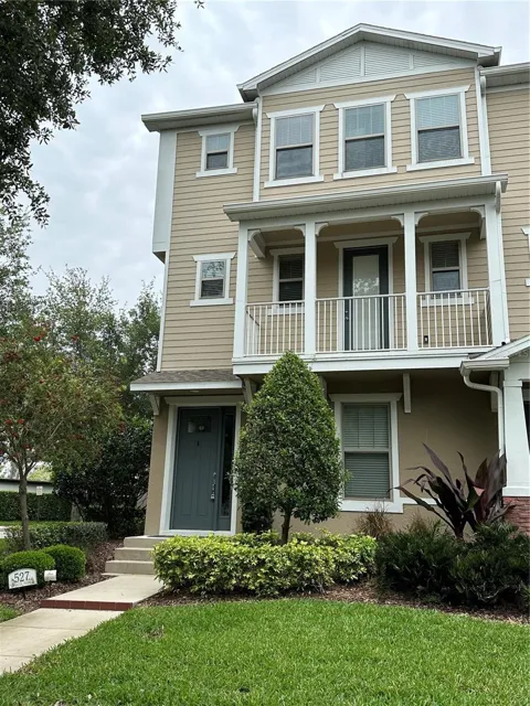 527 PIAZZA POINT