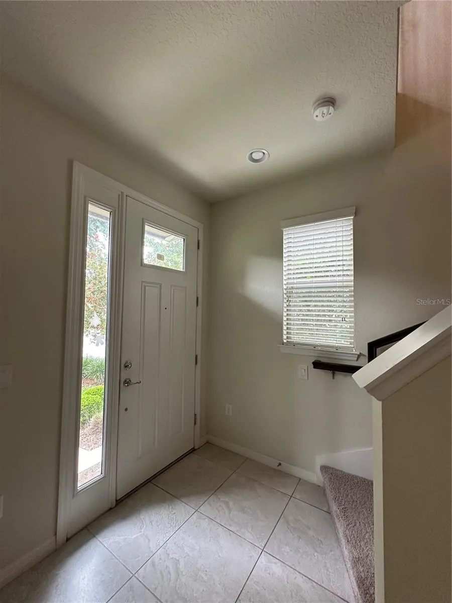 527 PIAZZA POINT Oviedo, FL 32765