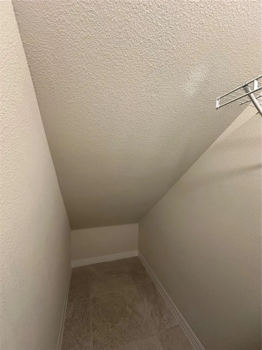 527 PIAZZA POINT Oviedo, FL 32765