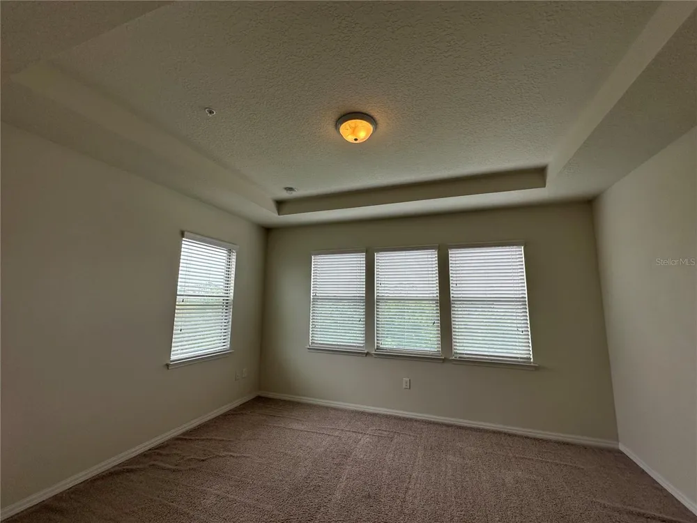 527 PIAZZA POINT Oviedo, FL 32765