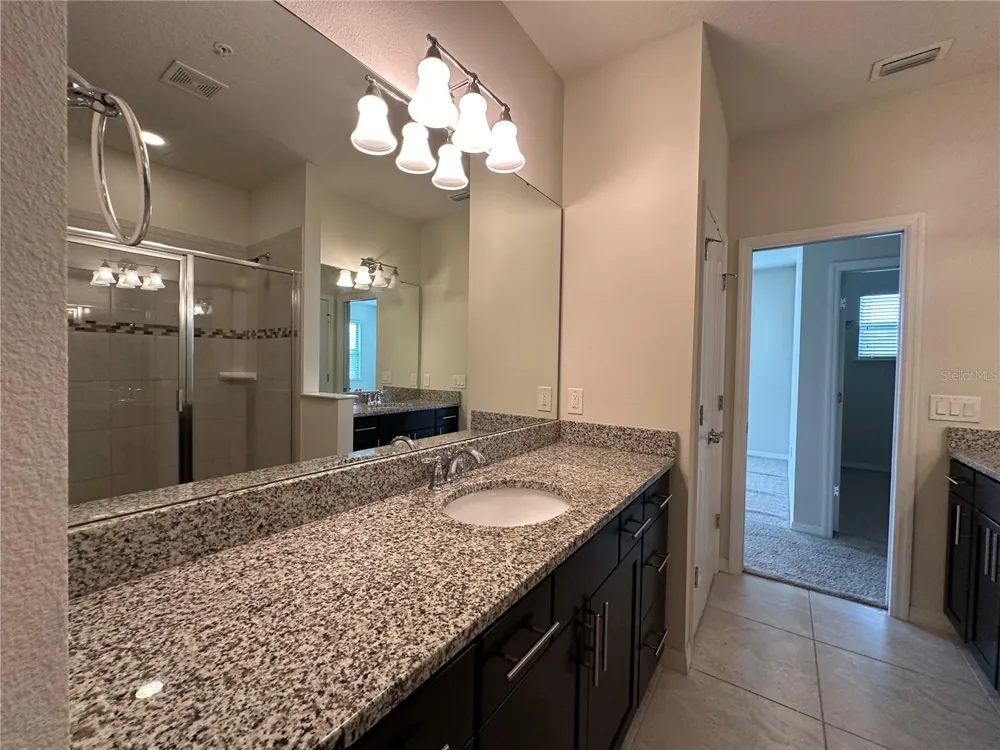 527 PIAZZA POINT Oviedo, FL 32765