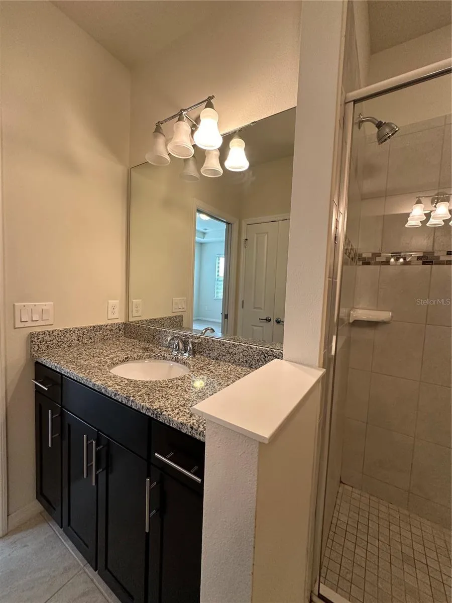 527 PIAZZA POINT Oviedo, FL 32765