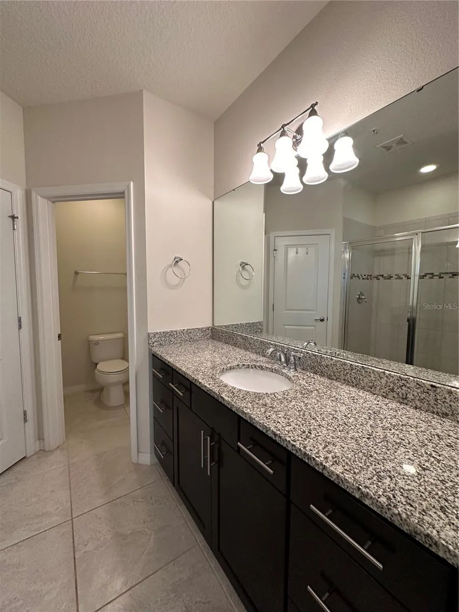 527 PIAZZA POINT Oviedo, FL 32765