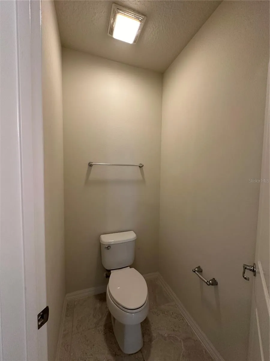 527 PIAZZA POINT Oviedo, FL 32765