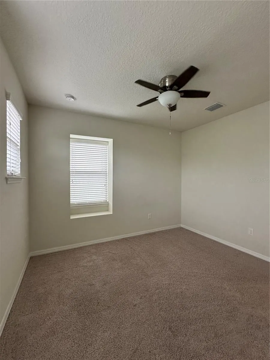 527 PIAZZA POINT Oviedo, FL 32765