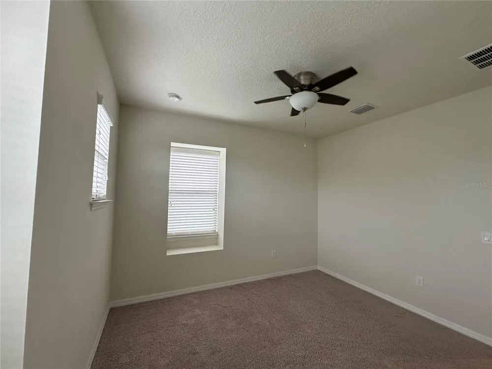 527 PIAZZA POINT Oviedo, FL 32765