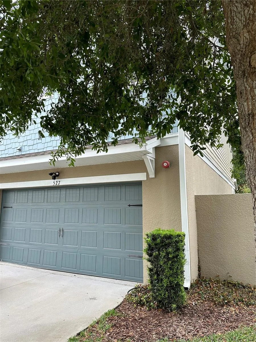 527 PIAZZA POINT Oviedo, FL 32765