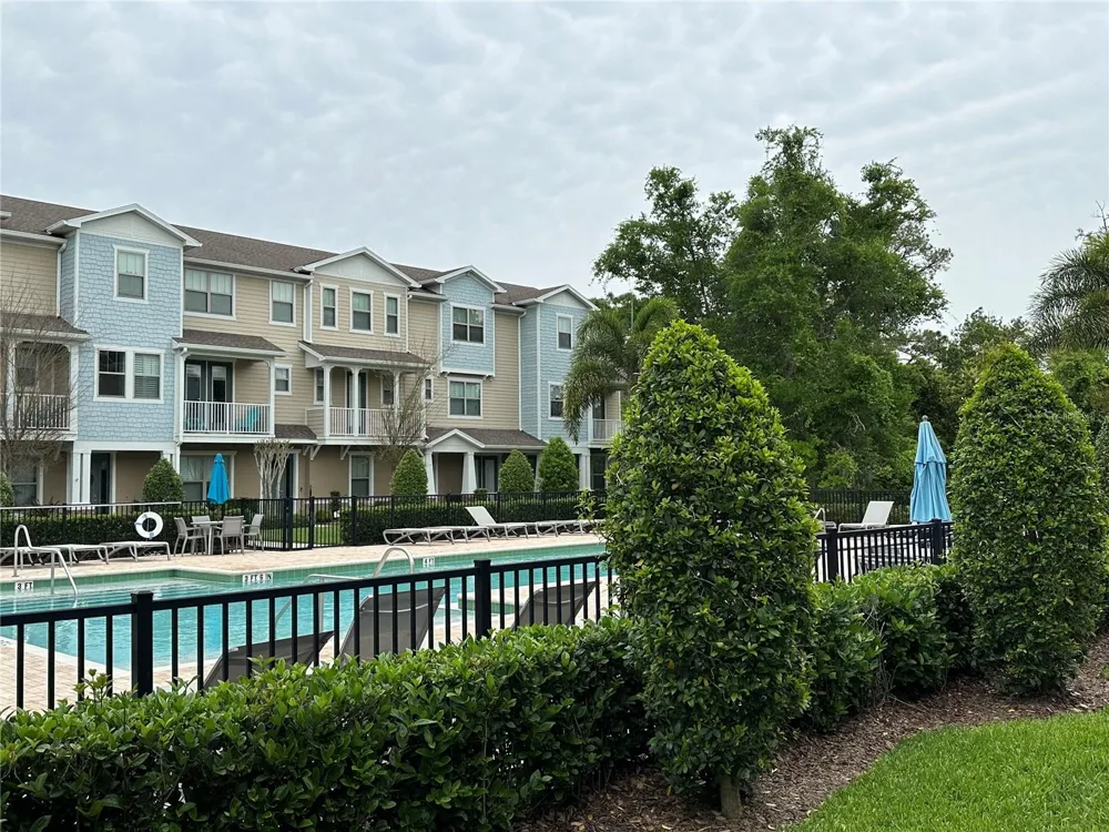 527 PIAZZA POINT Oviedo, FL 32765