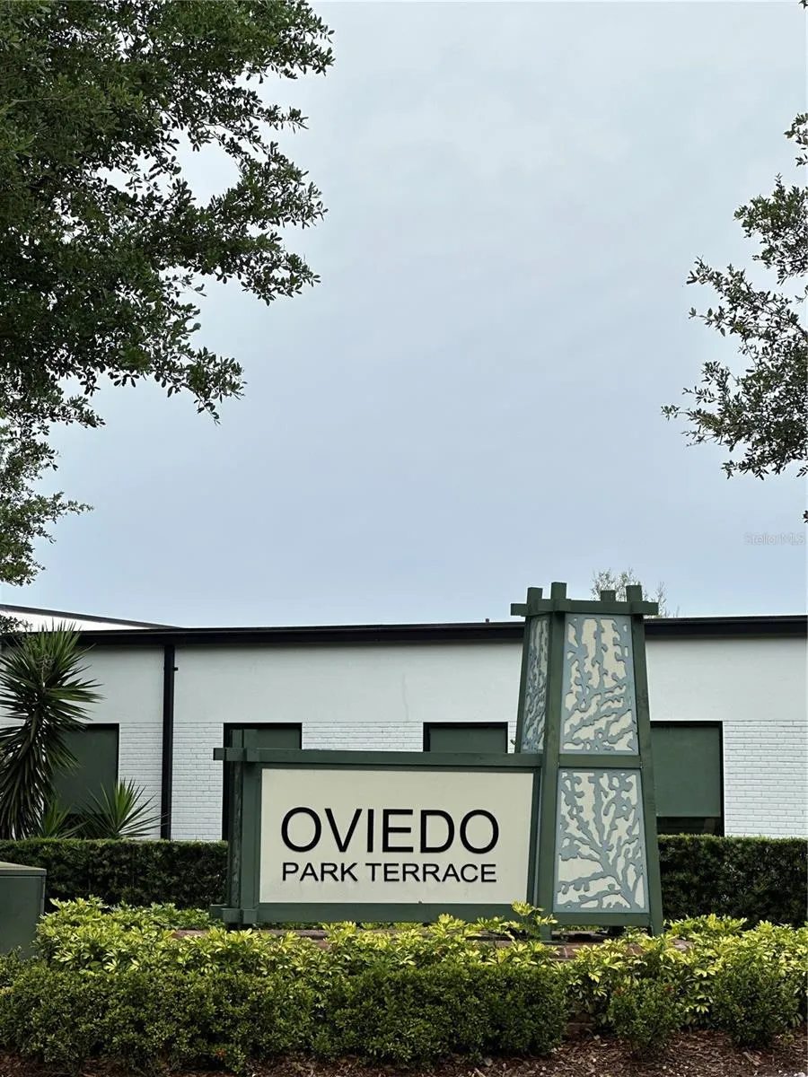 527 PIAZZA POINT Oviedo, FL 32765