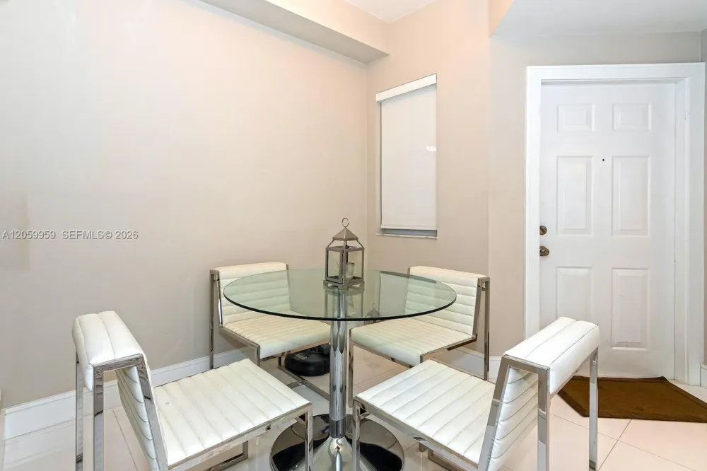 3175 NE 184th St #3104 Aventura, FL 33160