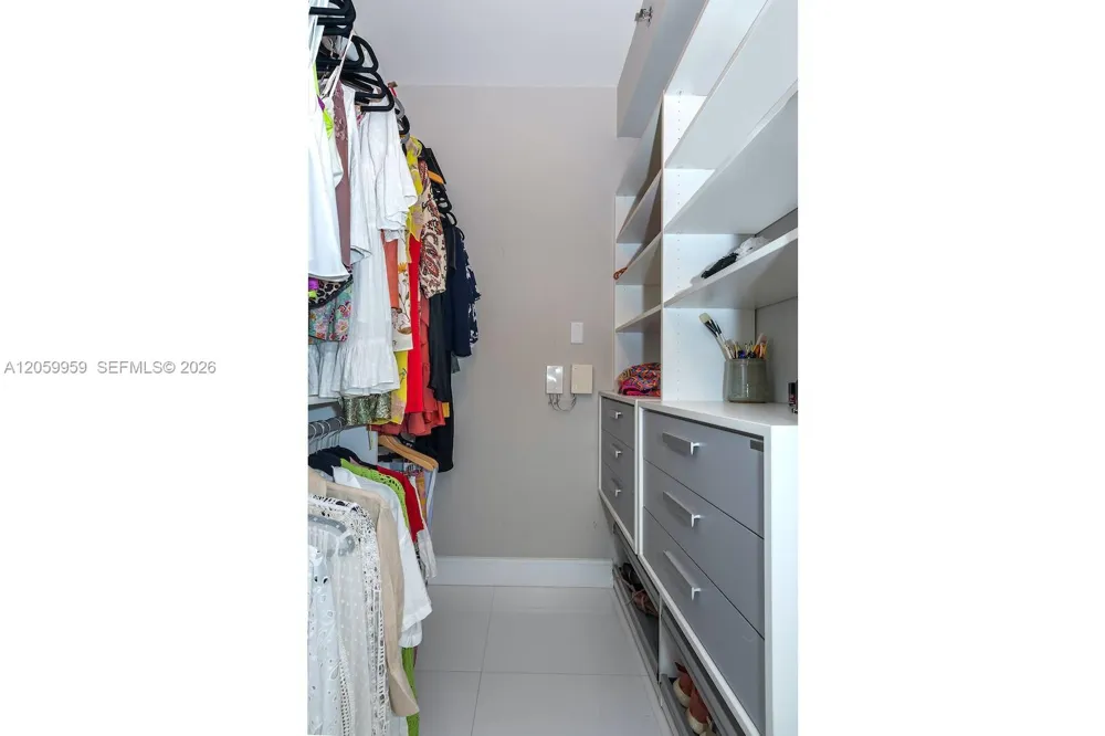 3175 NE 184th St #3104 Aventura, FL 33160