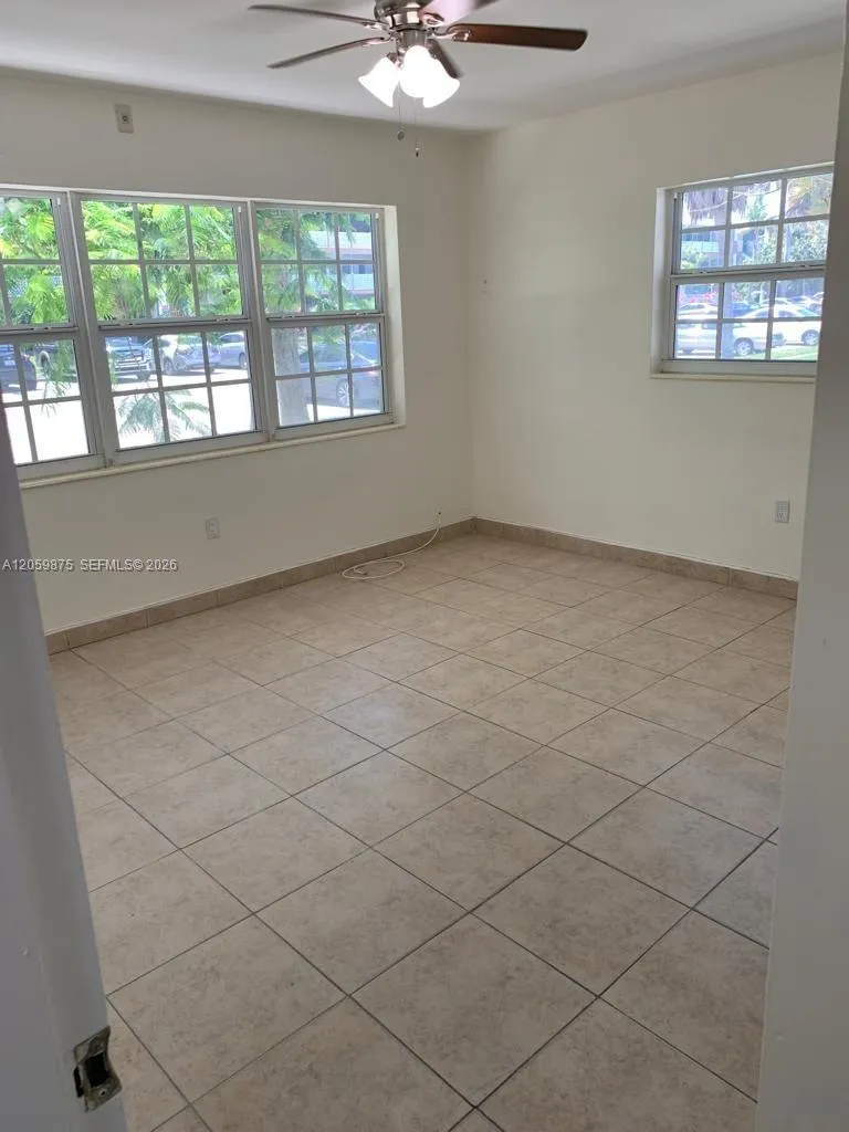 1471 NE 170th St #123A North Miami Beach, FL 33162