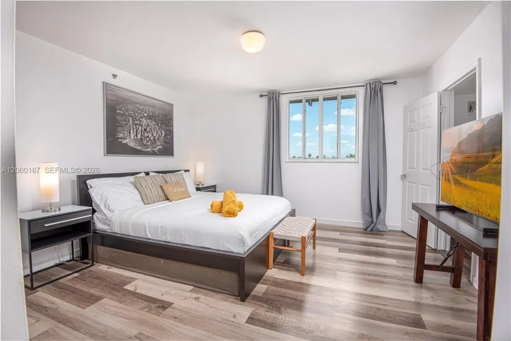 8888 Collins Ave #212 Surfside, FL 33154