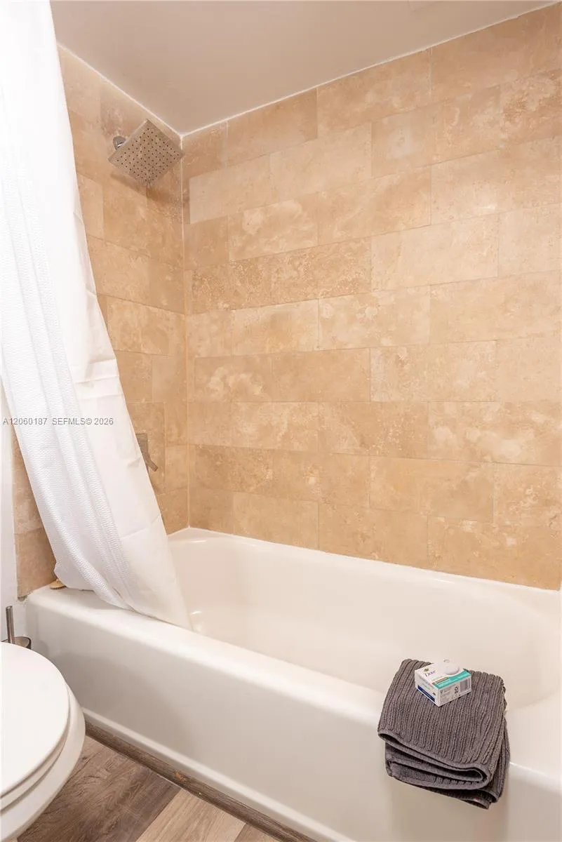 8888 Collins Ave #212 Surfside, FL 33154