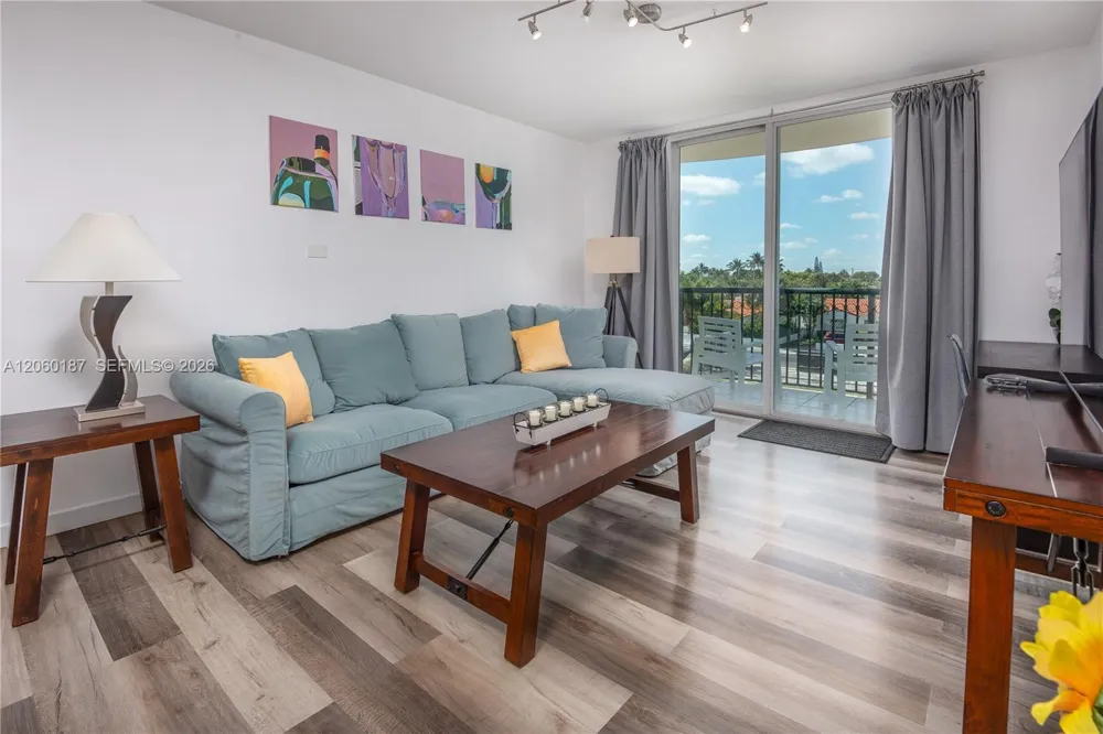 8888 Collins Ave #212 Surfside, FL 33154