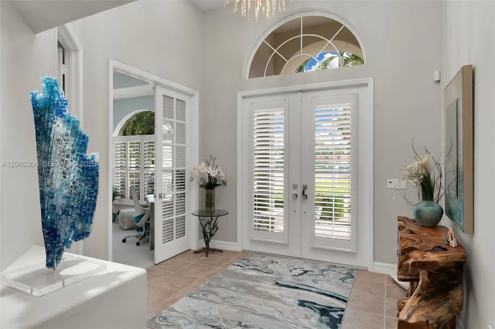14610 Laguna Dr. Fort Myers, FL 33908