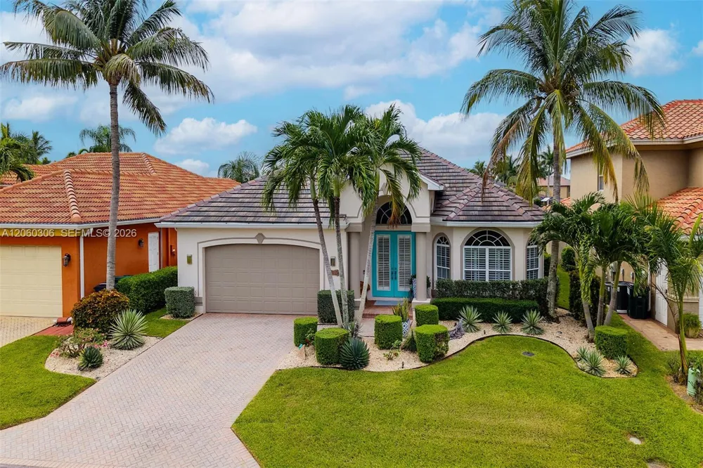 14610 Laguna Dr. Fort Myers, FL 33908