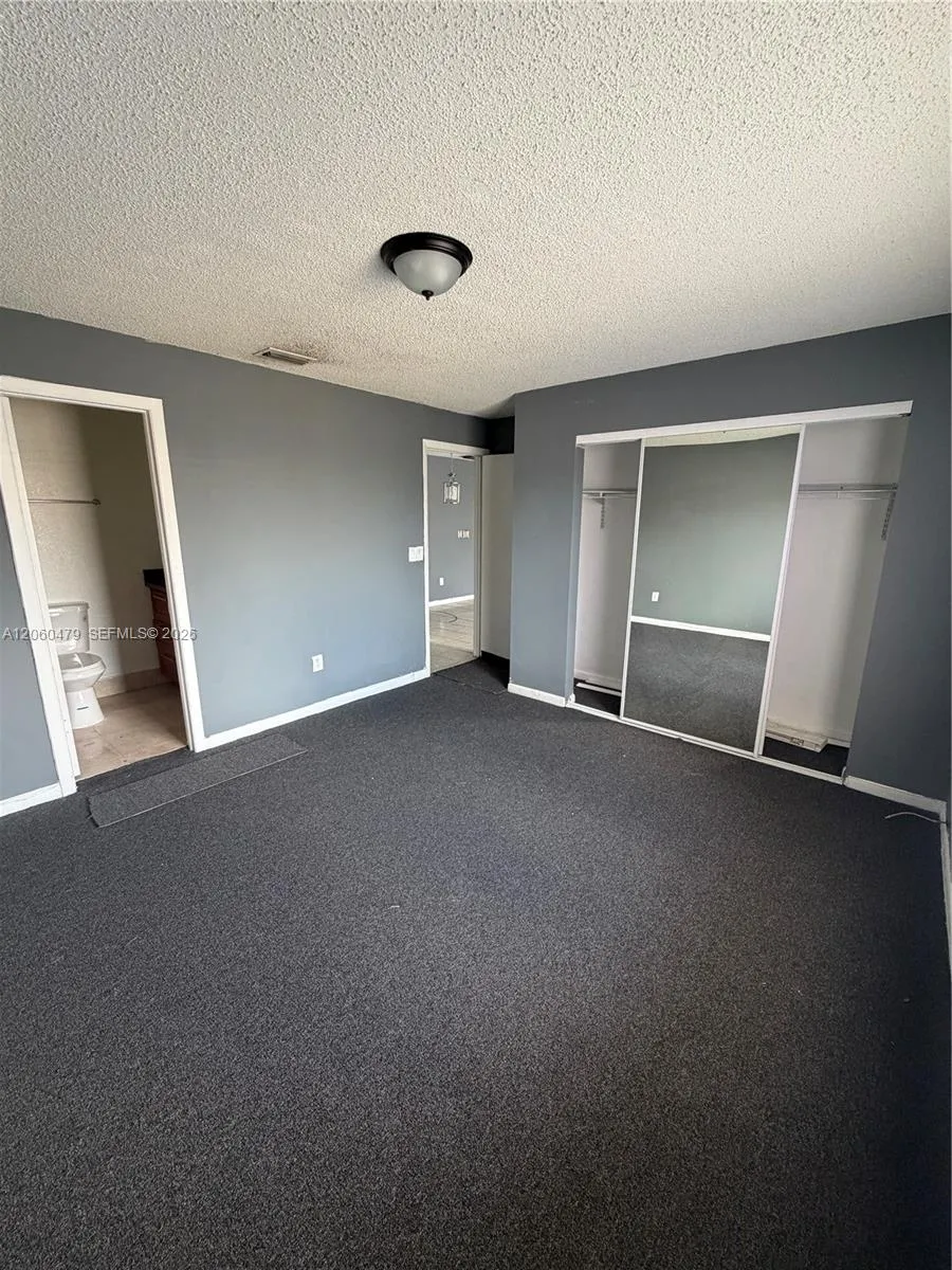 18602 NW 46th Ave #18602 Miami Gardens, FL 33055